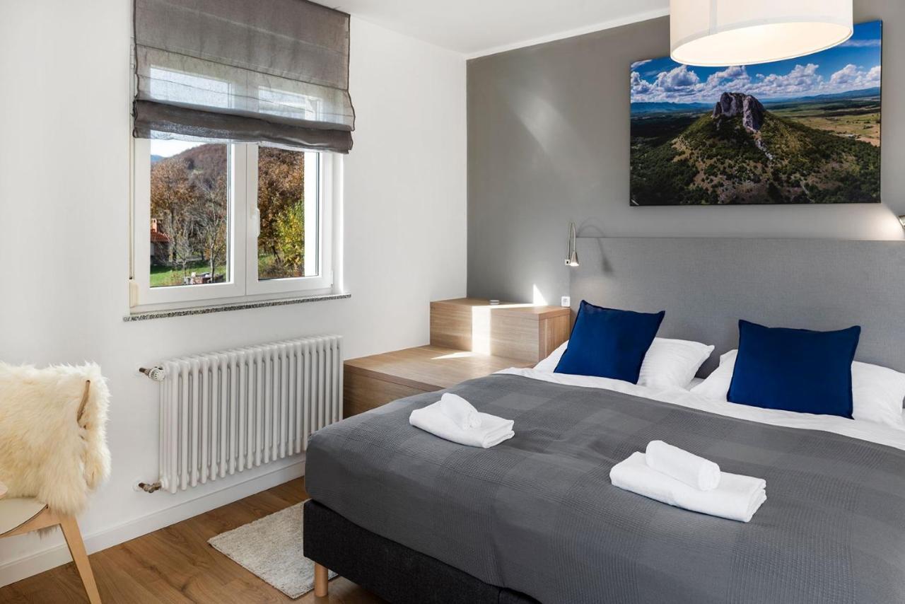 Velebit Lodge Lovinac  Exteriér fotografie
