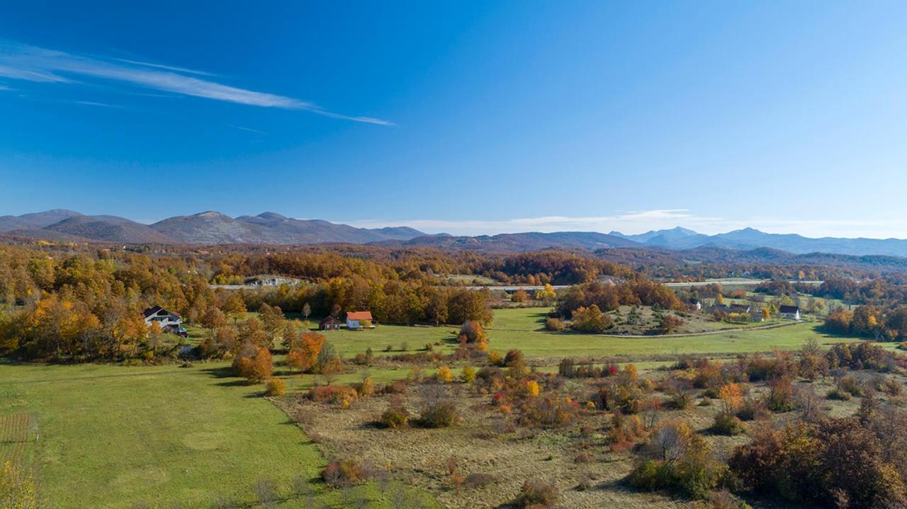 Velebit Lodge Lovinac  Exteriér fotografie