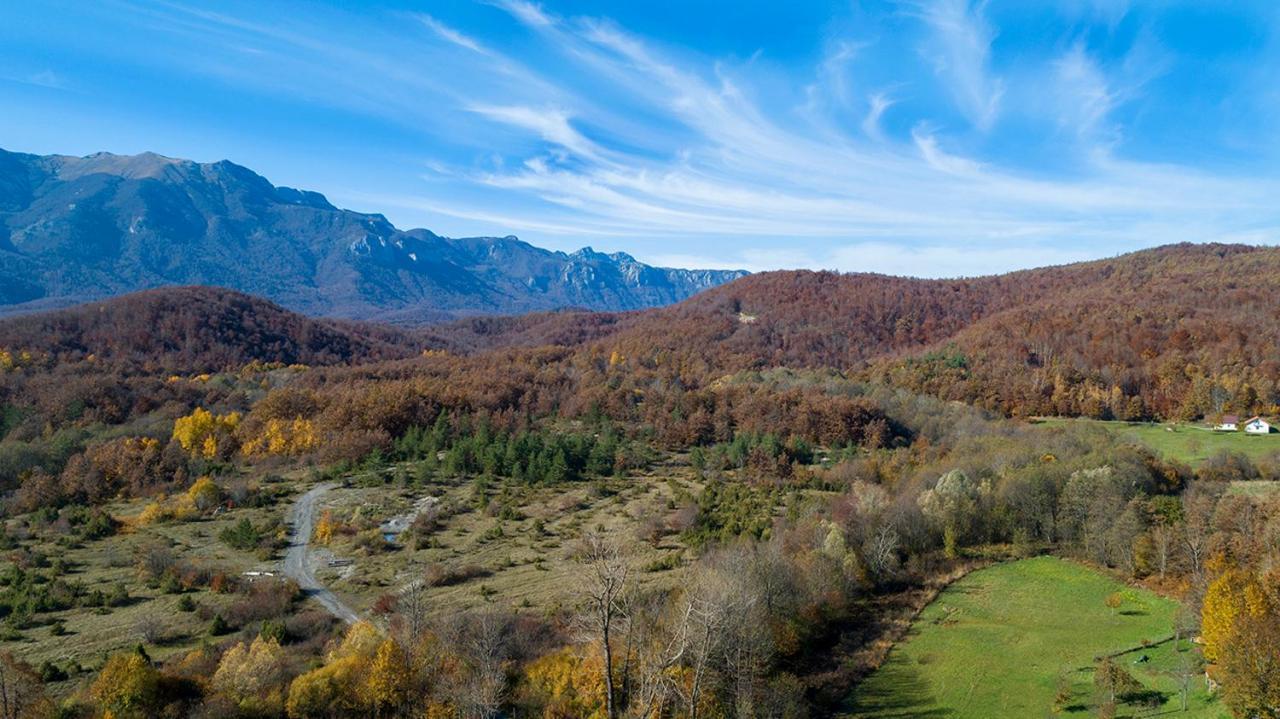 Velebit Lodge Lovinac  Exteriér fotografie